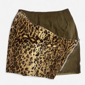 1980s Vintage Asymmetrical Leopard Print Mini Skirt